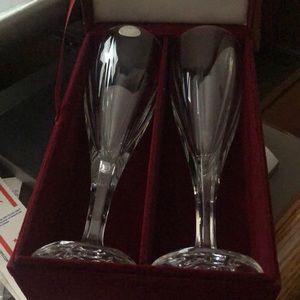 Celebrate 2 wine glasses with organizer box included